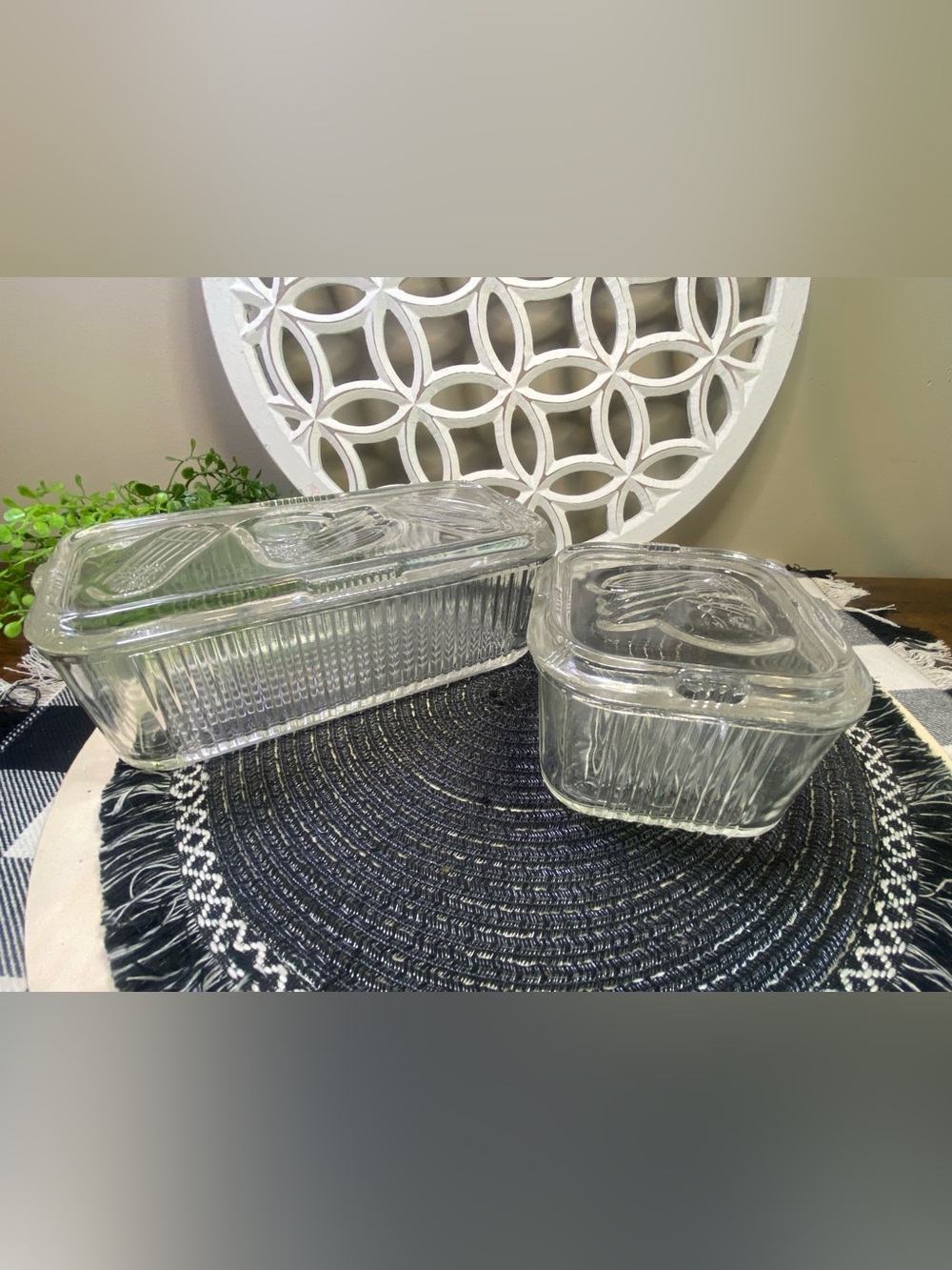 Vintage Federal Glass Refrigerator
Dishes w/ Lid Vegetable Pattern